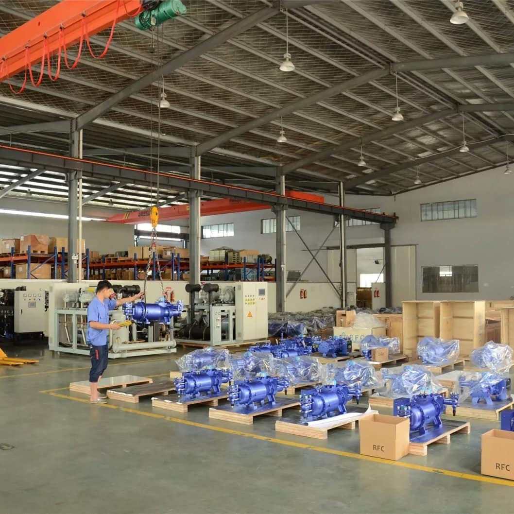 Semi-hermetic Screw Double-Stage Compressor Compressor de parafuso semi-hermético de duplo estágio